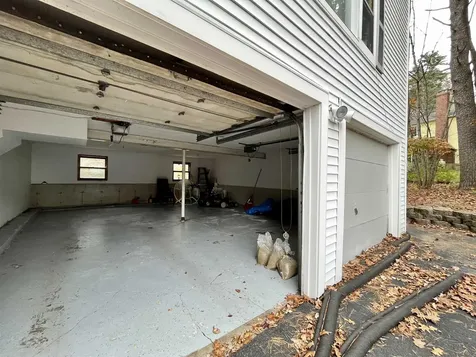 22 River Bend Circle Exeter NH 03833