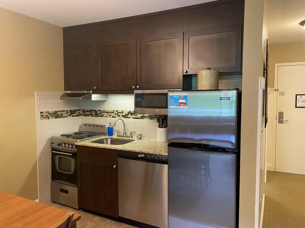 121 Qtr 4 89 Grand Summit Way Dover VT 05356