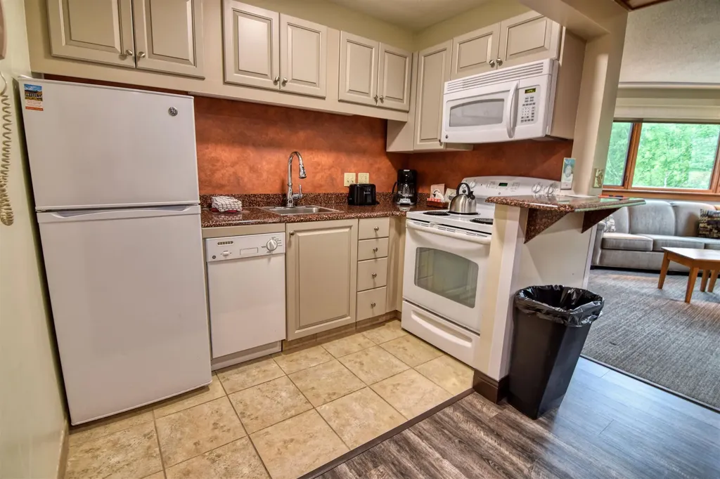 90 Loon Mountain Drive Lincoln NH 03251