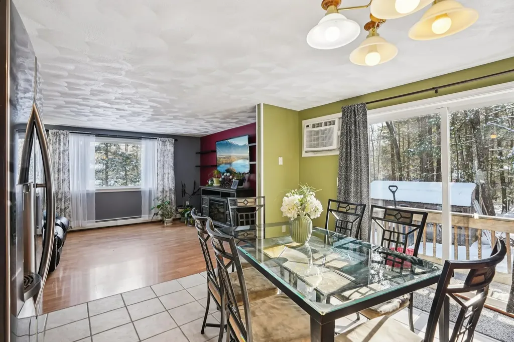 23 Wymans Landing Danville NH 03819