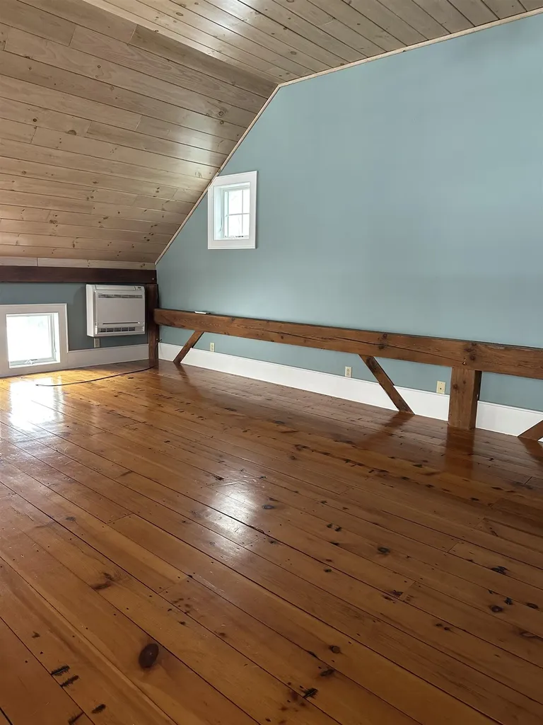 2112 Middle Road Salisbury VT 05769