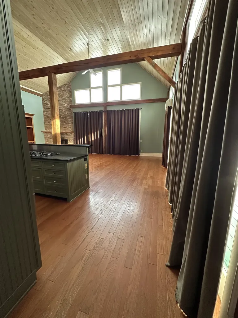 2112 Middle Road Salisbury VT 05769