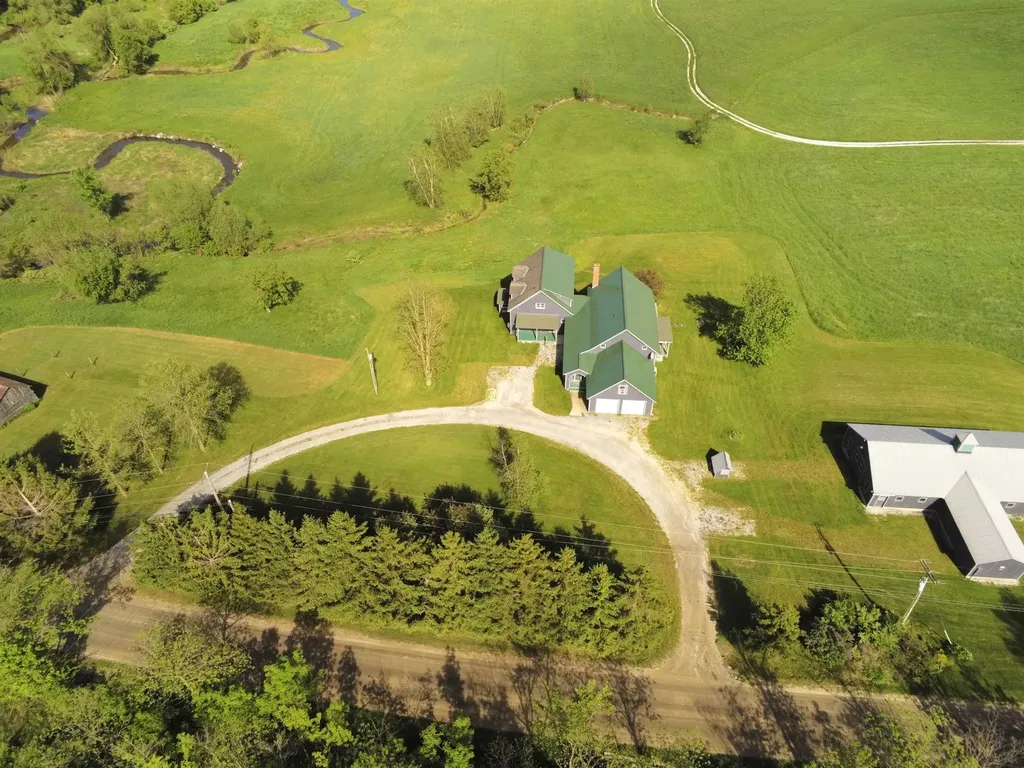 2112 Middle Road Salisbury VT 05769