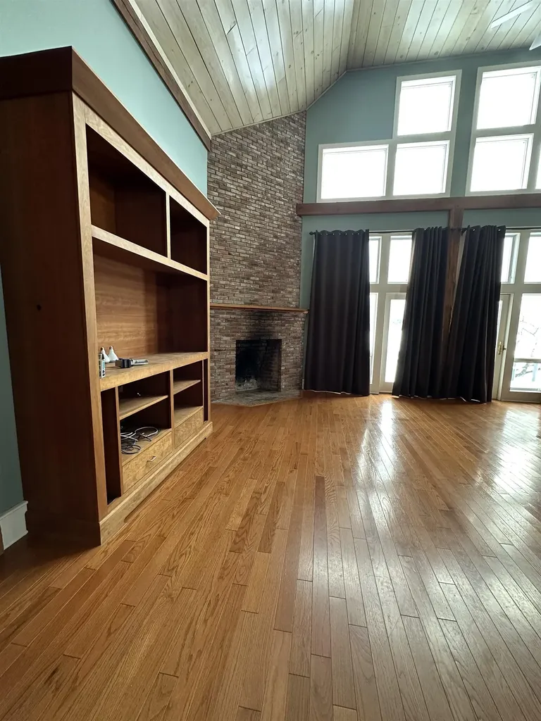 2112 Middle Road Salisbury VT 05769