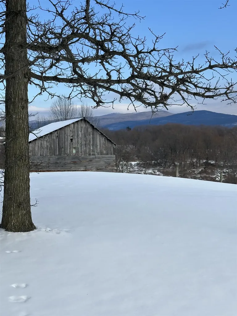 2112 Middle Road Salisbury VT 05769