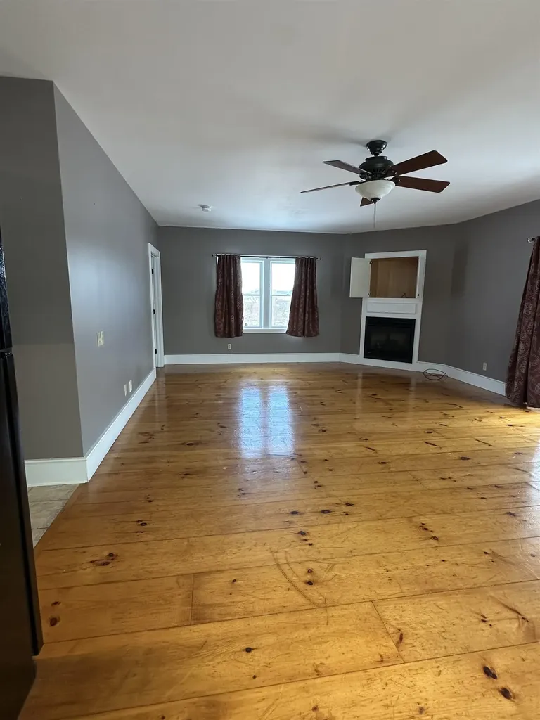 2112 Middle Road Salisbury VT 05769