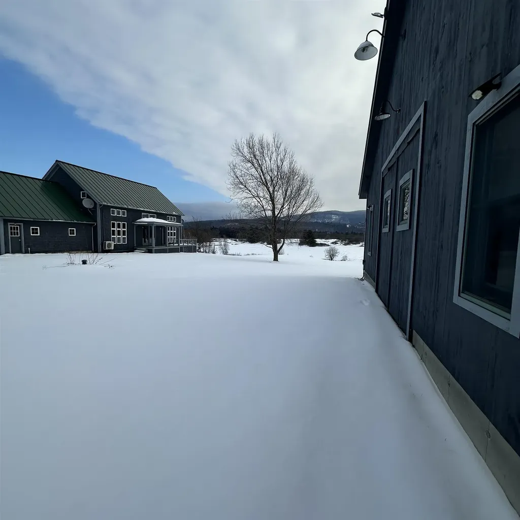 2112 Middle Road Salisbury VT 05769