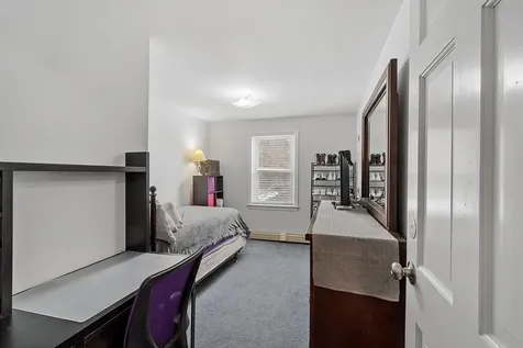 8 Blueberry Road Derry NH 03038