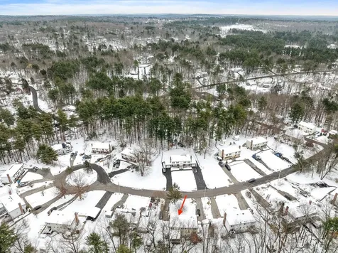 8 Blueberry Road Derry NH 03038