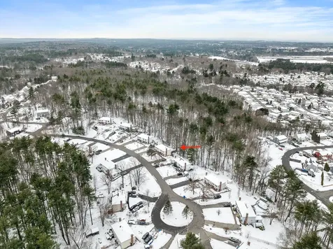 8 Blueberry Road Derry NH 03038