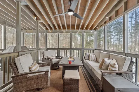 8 Blueberry Road Derry NH 03038