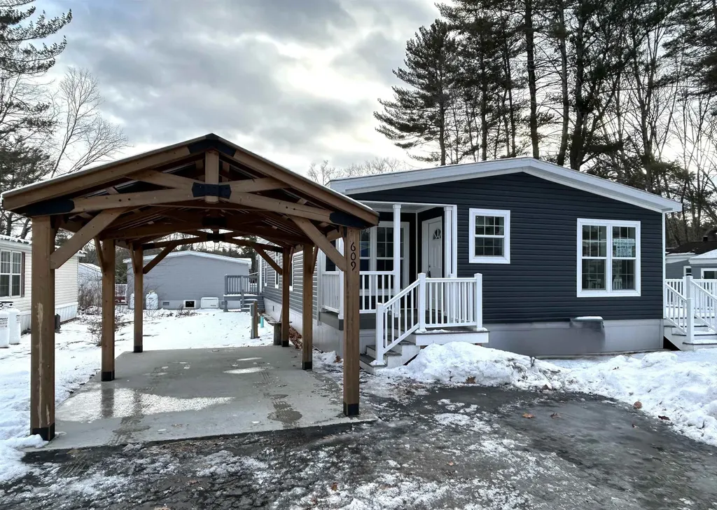 609 Canterbury Drive Exeter NH 03833