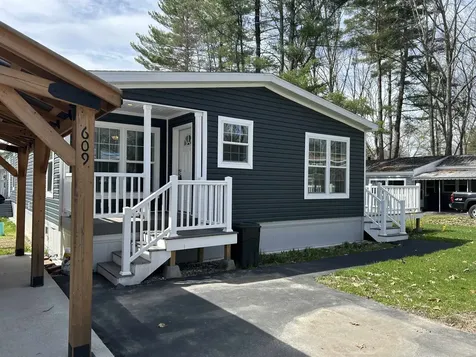 609 Canterbury Drive Exeter NH 03833
