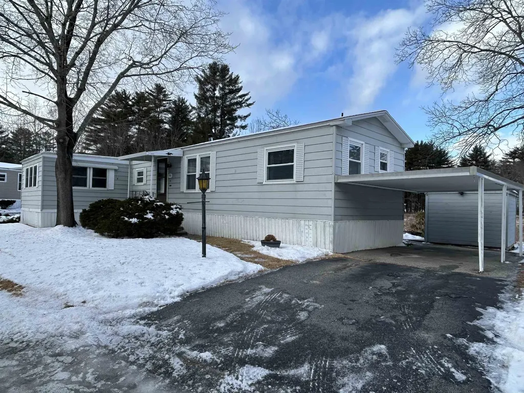 911 Camelot Drive Exeter NH 03833
