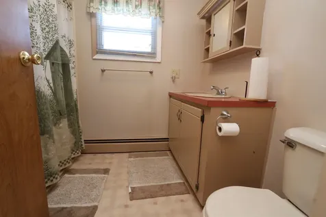 911 Camelot Drive Exeter NH 03833