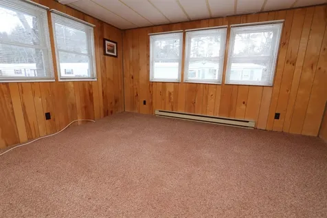 911 Camelot Drive Exeter NH 03833