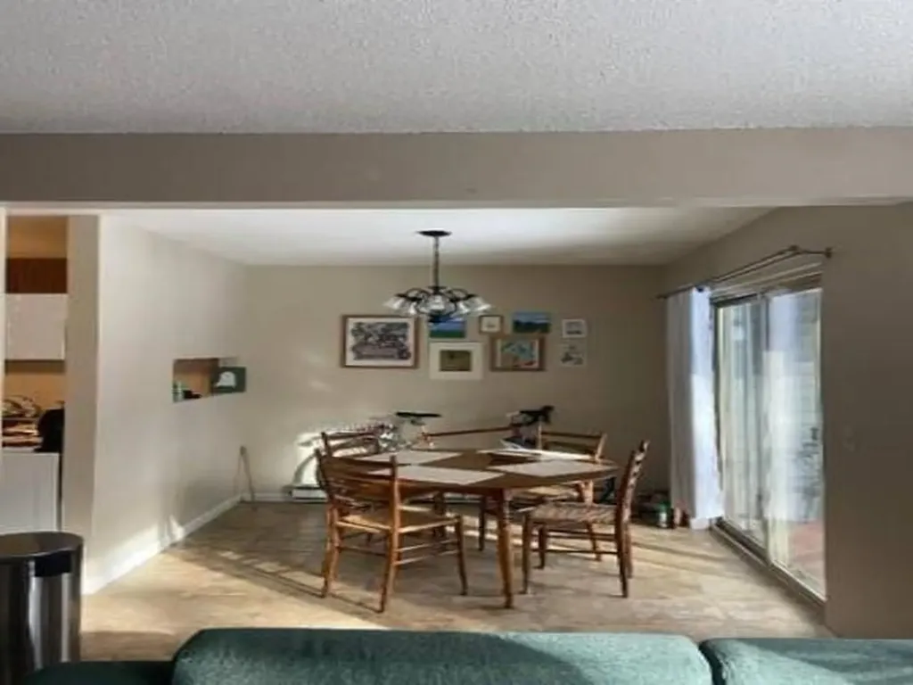 124 Quarry Hill Road South Burlington VT 05403