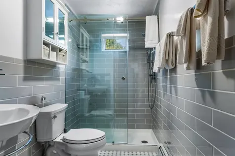 32B Maple Street Andover NH 03216