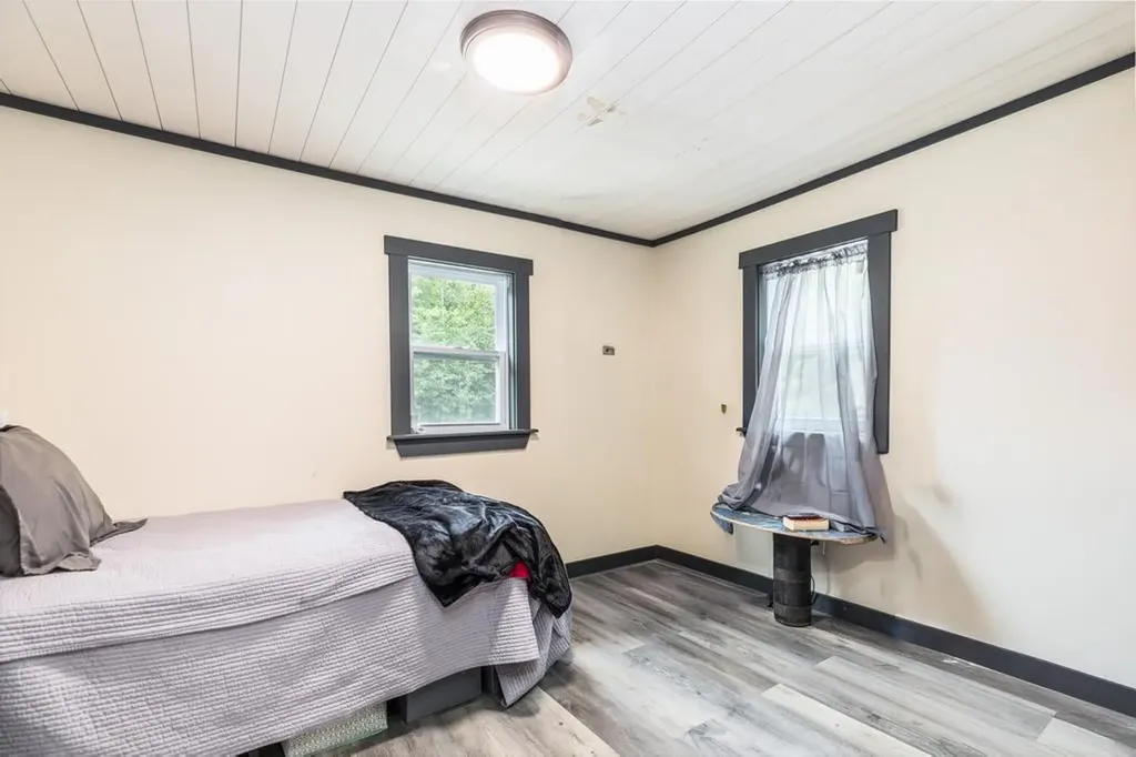 68 Moose Lane Rochester NH 03867