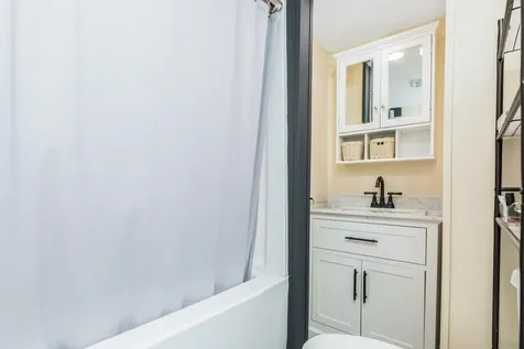 68 Moose Lane Rochester NH 03867