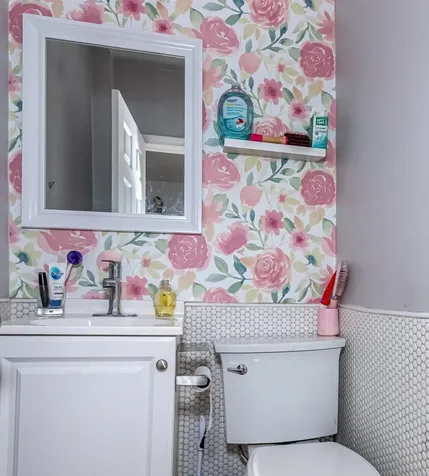 10 North Main Street Derry NH 03038