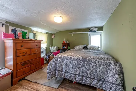 10 North Main Street Derry NH 03038