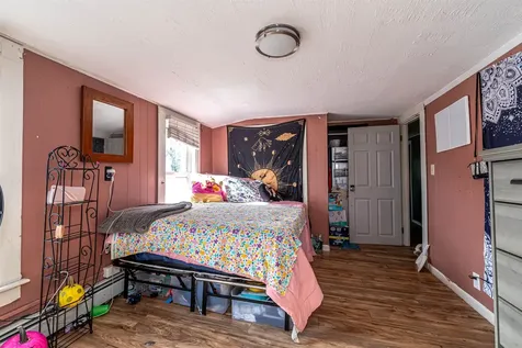 10 North Main Street Derry NH 03038