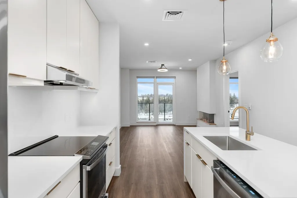 125 Cambrian Way Burlington VT 05401