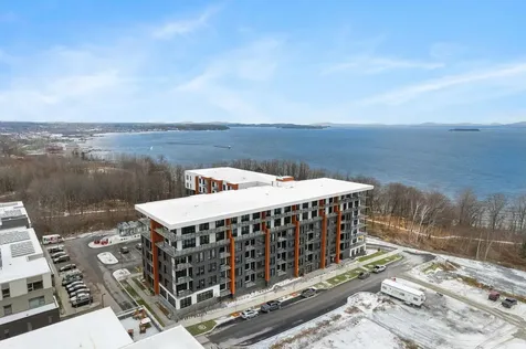 125 Cambrian Way Burlington VT 05401