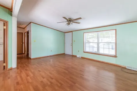 2477 Us Route 5 Derby VT 05829