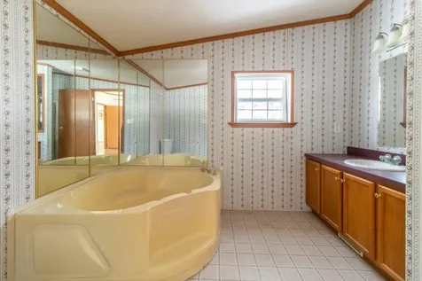 2477 Us Route 5 Derby VT 05829