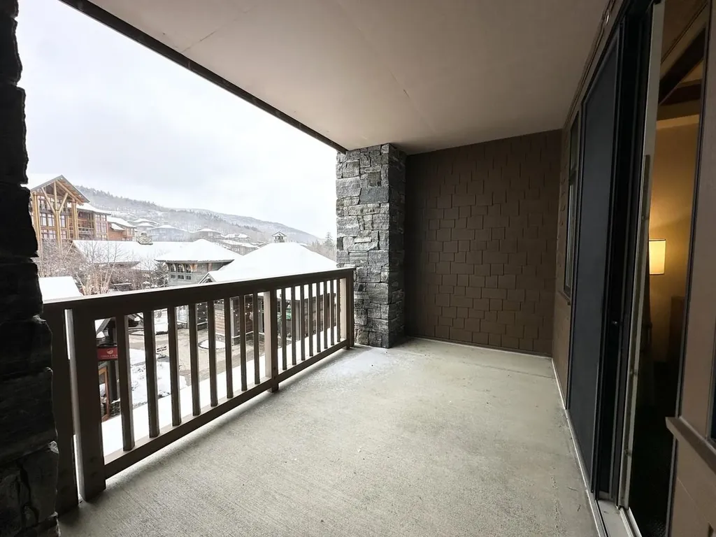 7412 Mountain Road Stowe VT 05672