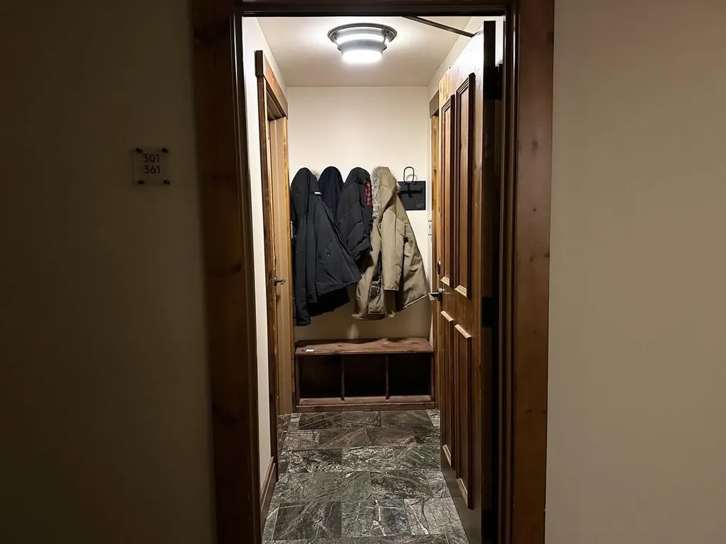 7412 Mountain Road Stowe VT 05672