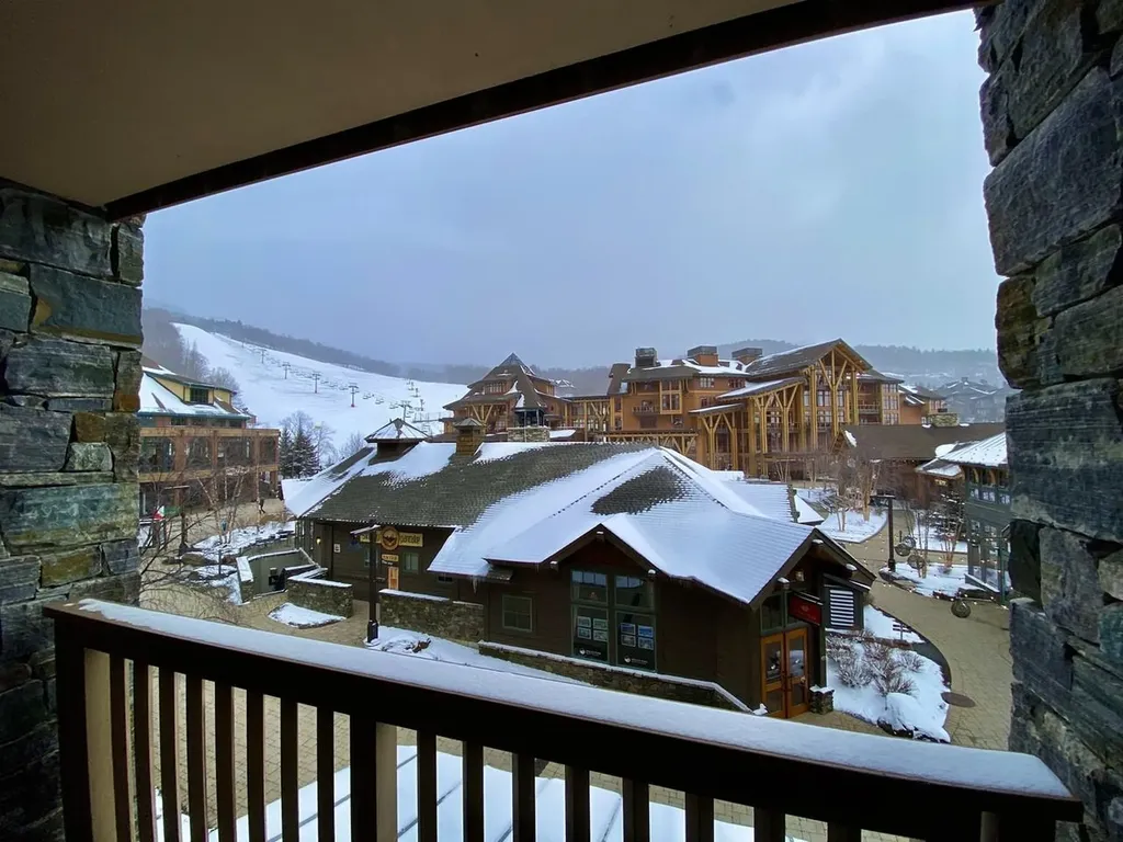 7412 Mountain Road Stowe VT 05672