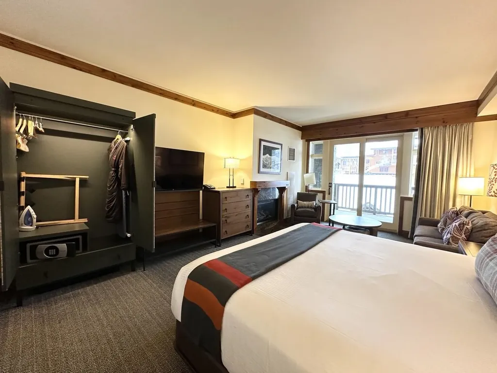 7412 Mountain Road Stowe VT 05672