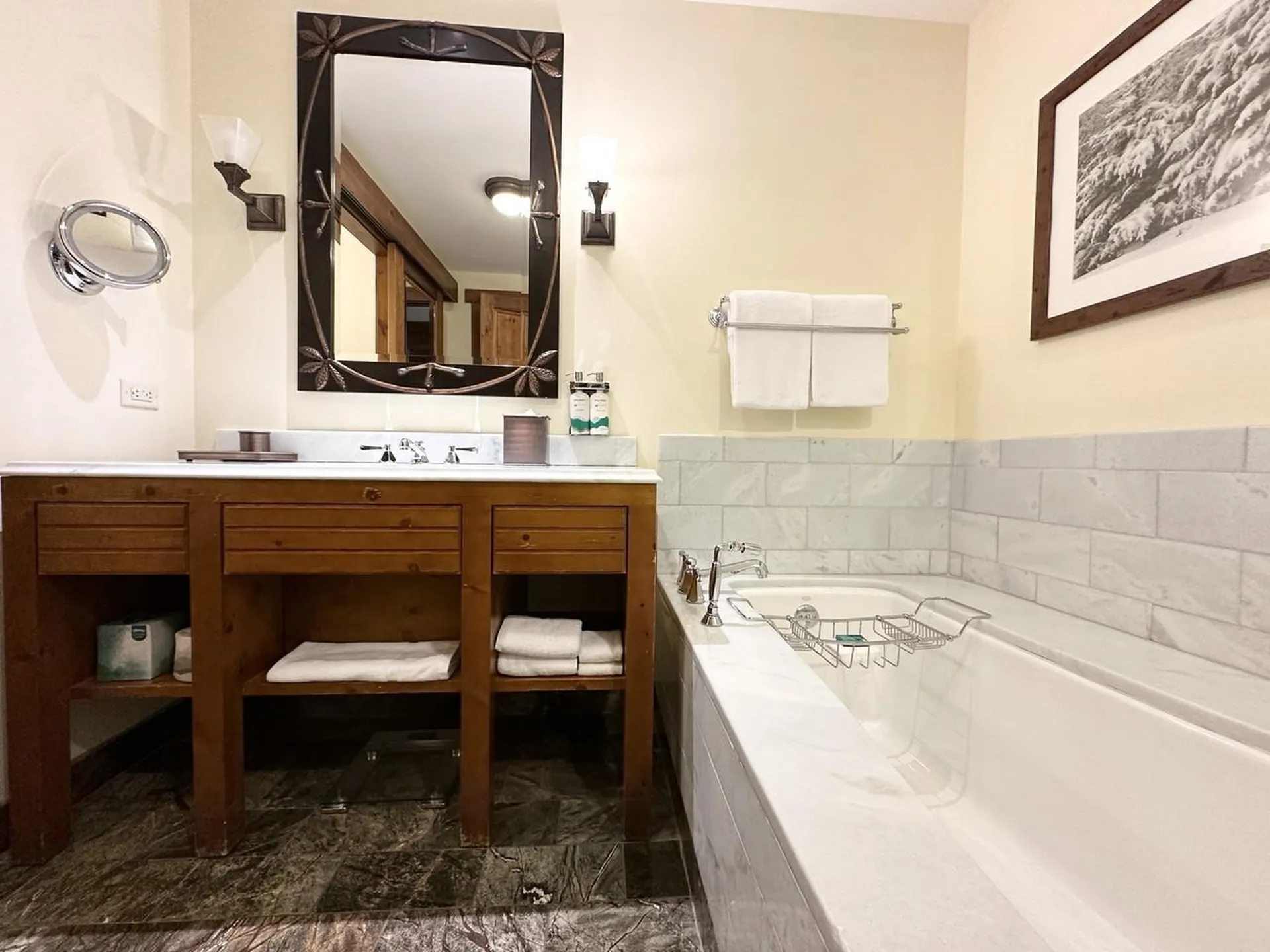 7412 Mountain Road Stowe VT 05672