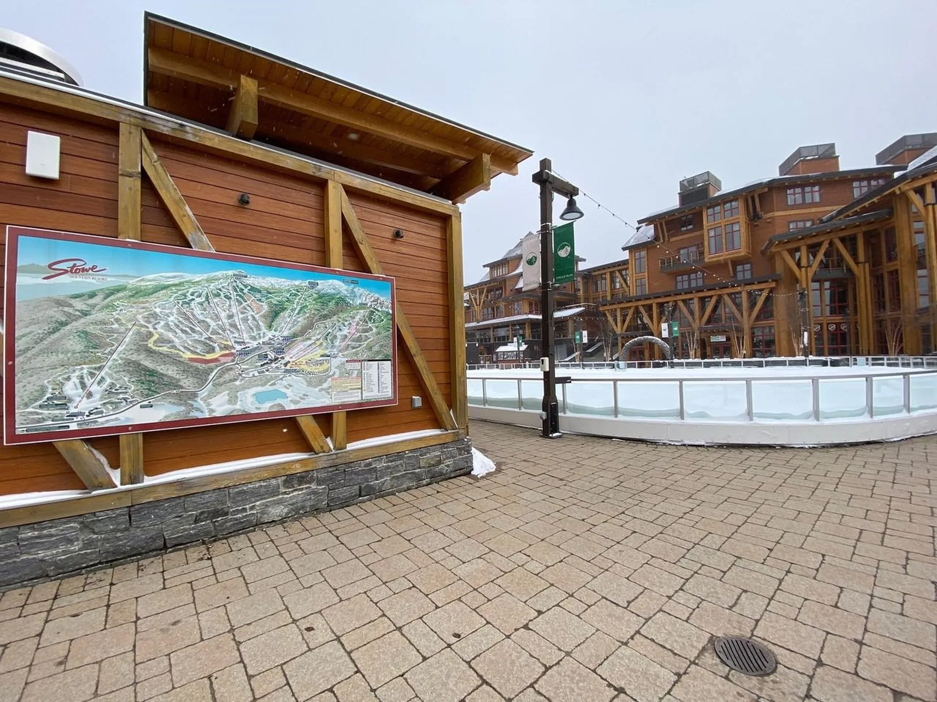 7412 Mountain Road Stowe VT 05672