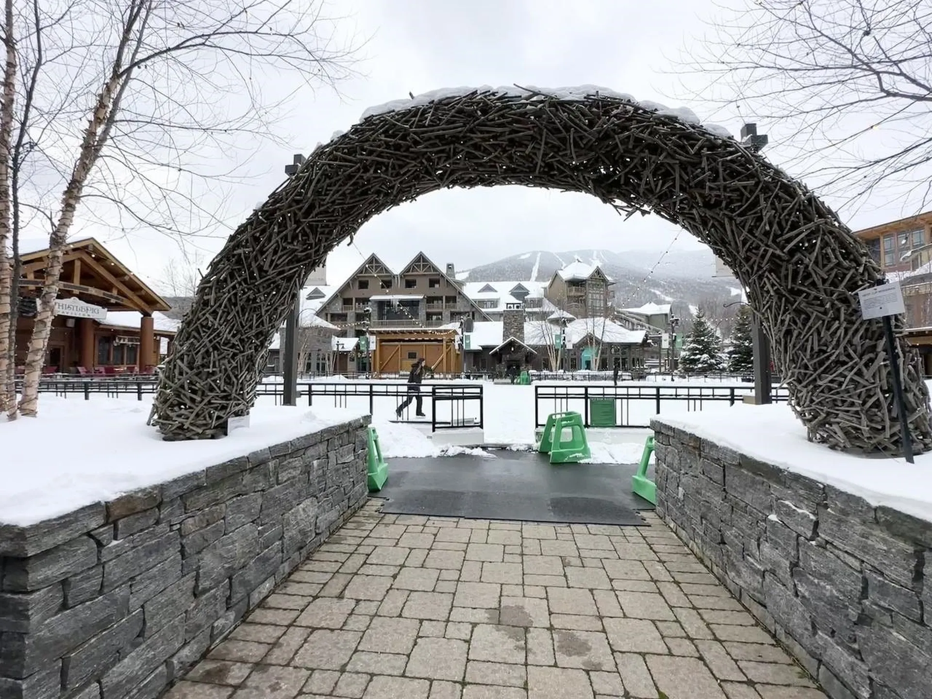 7412 Mountain Road Stowe VT 05672