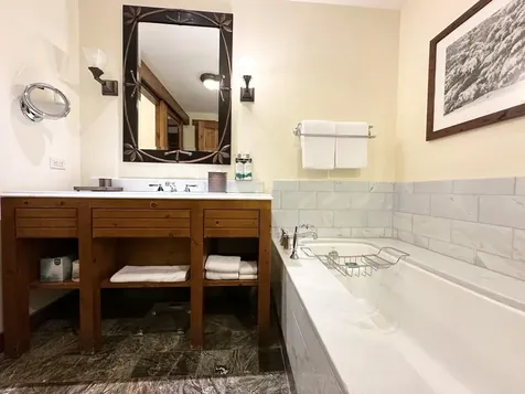 7412 Mountain Road Stowe VT 05672