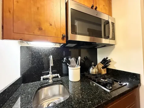 7412 Mountain Road Stowe VT 05672