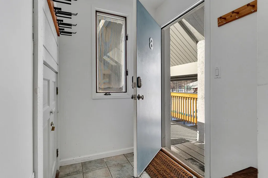 42 Lower Phase Road Warren VT 05672
