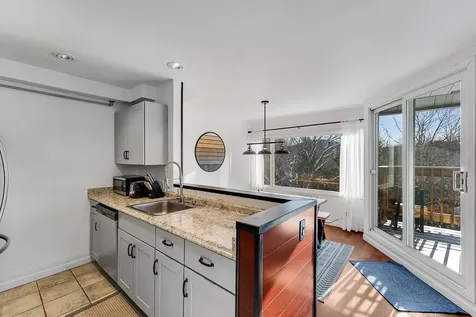 42 Lower Phase Road Warren VT 05672