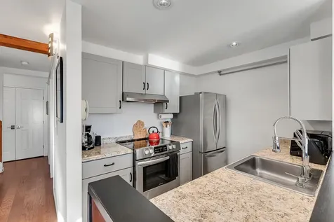 42 Lower Phase Road Warren VT 05672