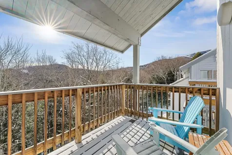 42 Lower Phase Road Warren VT 05672