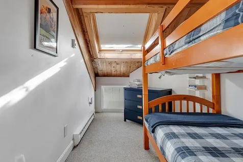 42 Lower Phase Road Warren VT 05672