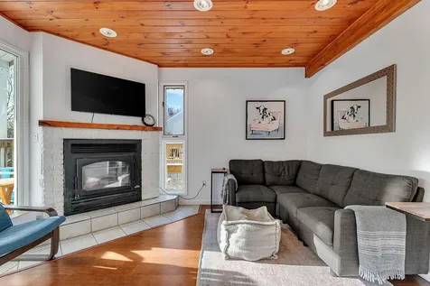 42 Lower Phase Road Warren VT 05672