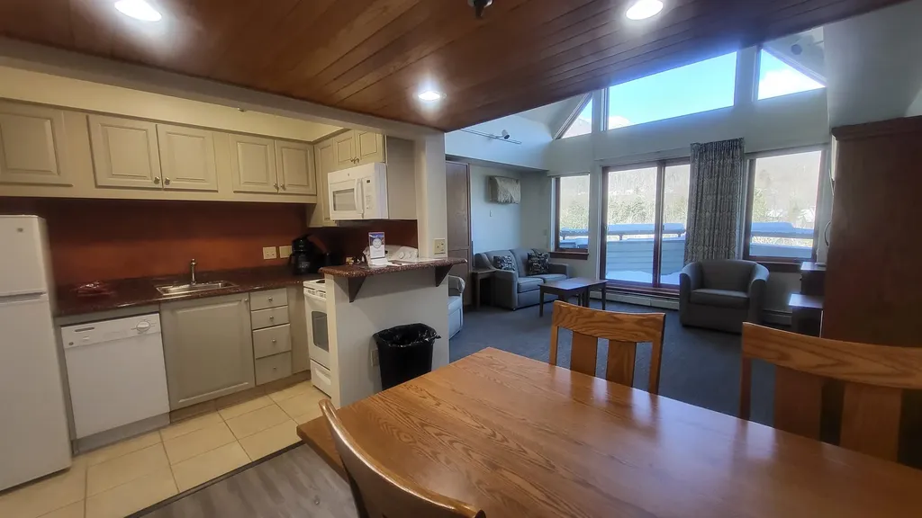 90 Loon Mountain Road Lincoln NH 03251