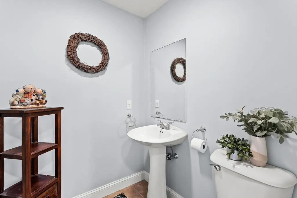 10 Pacific Drive Dover NH 03820