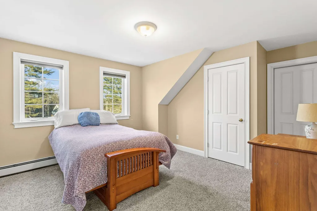 10 Pacific Drive Dover NH 03820