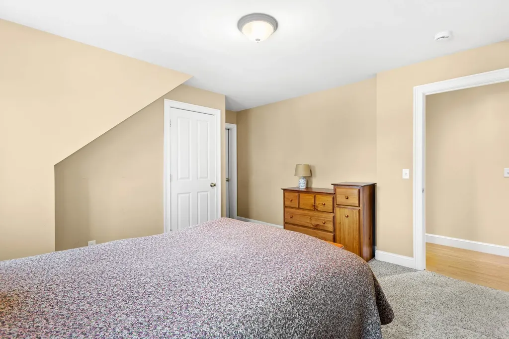 10 Pacific Drive Dover NH 03820